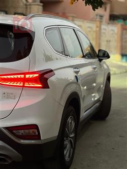 هيونداي سانتافي